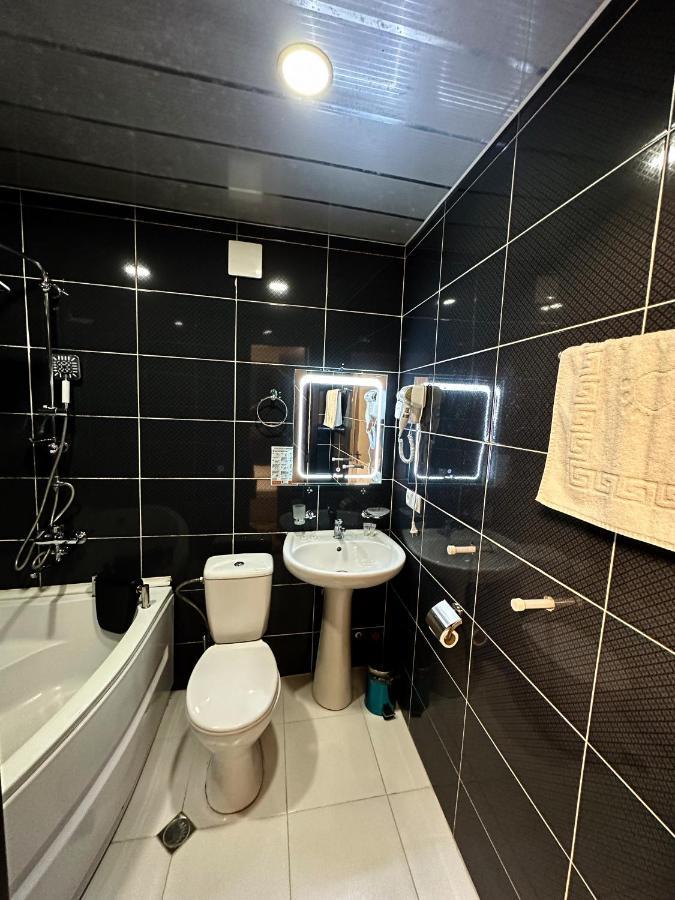 Metekhi View Hotel Тбилиси Экстерьер фото