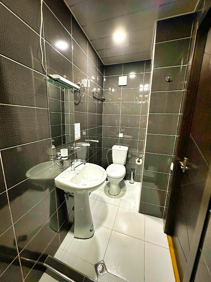 Metekhi View Hotel Тбилиси Экстерьер фото