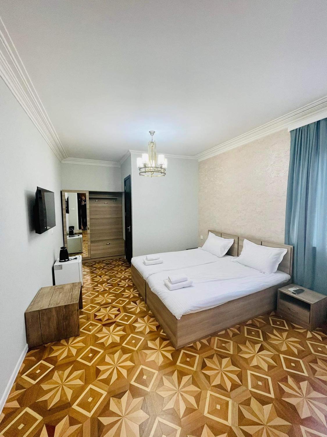 Metekhi View Hotel Тбилиси Экстерьер фото